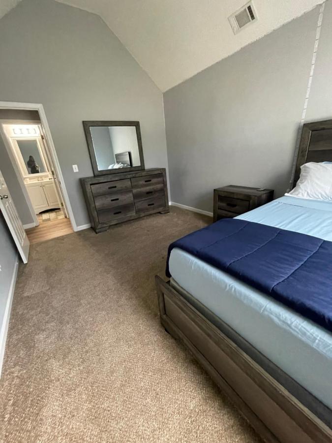 Апартаменты Close To Atlanta & Six Flags Вилла-Рика Экстерьер фото